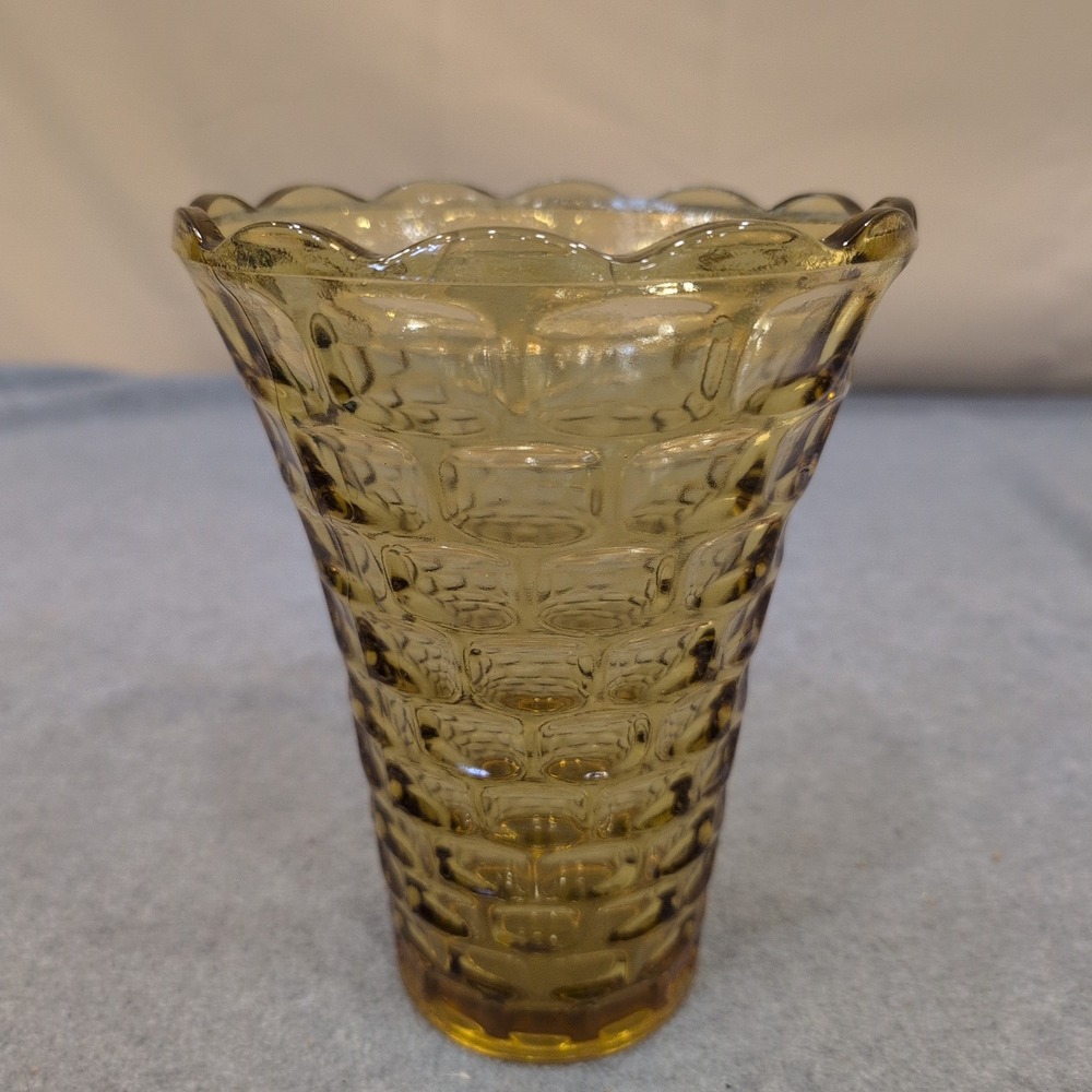 Vintage Federal Glass Amber Pressed Glass Vase Scalloped Rim Yorktown Pattern - Picture 1 of 7